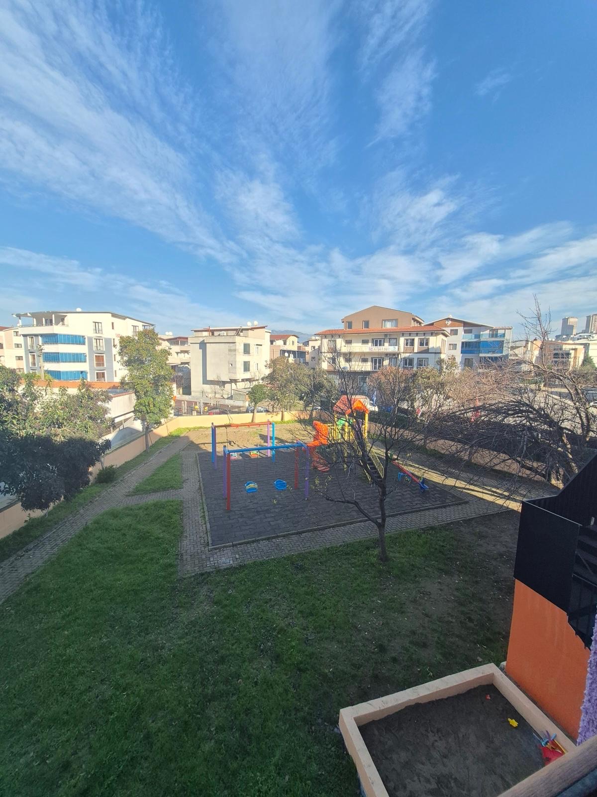 900 m² bahçemiz — Mavi Mine yaz okulu